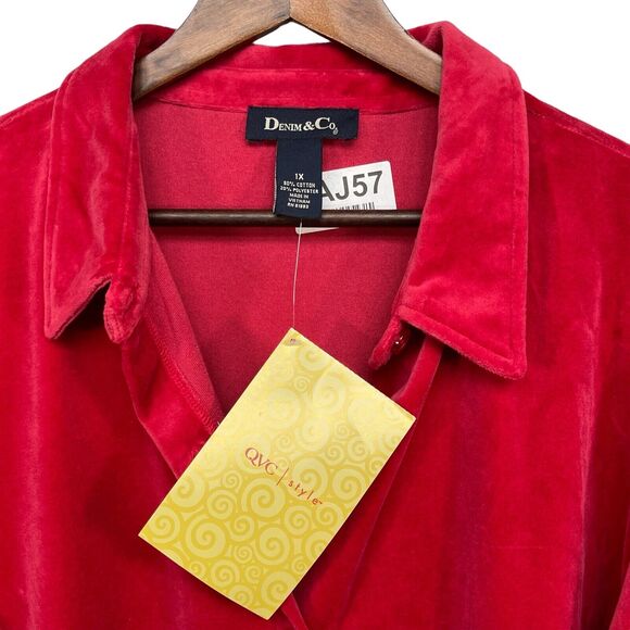 D &‎ Co. Button Front Big Shirt Women Size 1X Red Velour Shirttail Hem - Picture 5 of 14